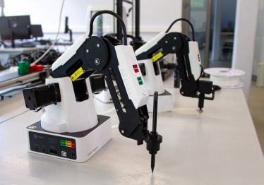 roboto-dobot-programavimas-bendradarbiaujant_57_01767789043-b4aed94e08c785549de92895f2e397ce.jpg